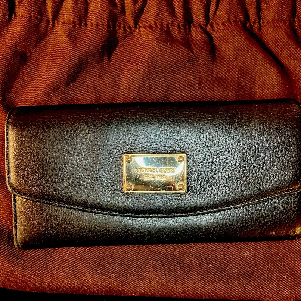 Michael Kors black wallet